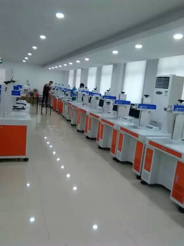 光纖激光打標(biāo)機(jī)測(cè)試圖 光纖激光打標(biāo)機(jī)測(cè)試圖
